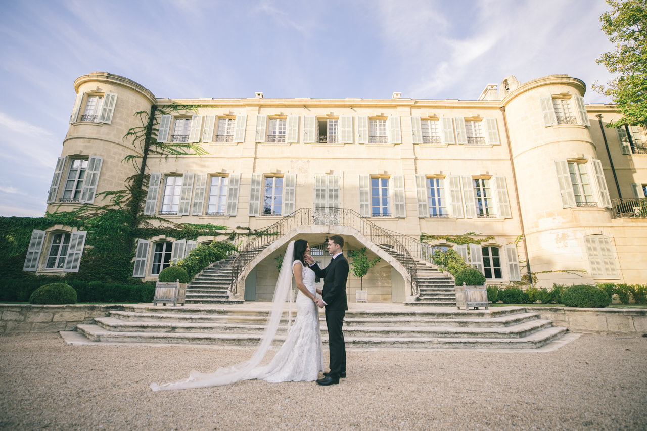 Wedding at Chateau Estoublon Sebastien CABANES French wedding photographer photographe de mariage en provence
