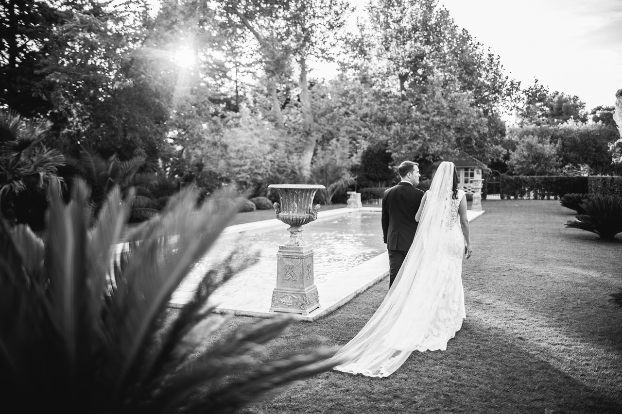 Wedding at Chateau Estoublon Sebastien CABANES French wedding photographer photographe de mariage en provence