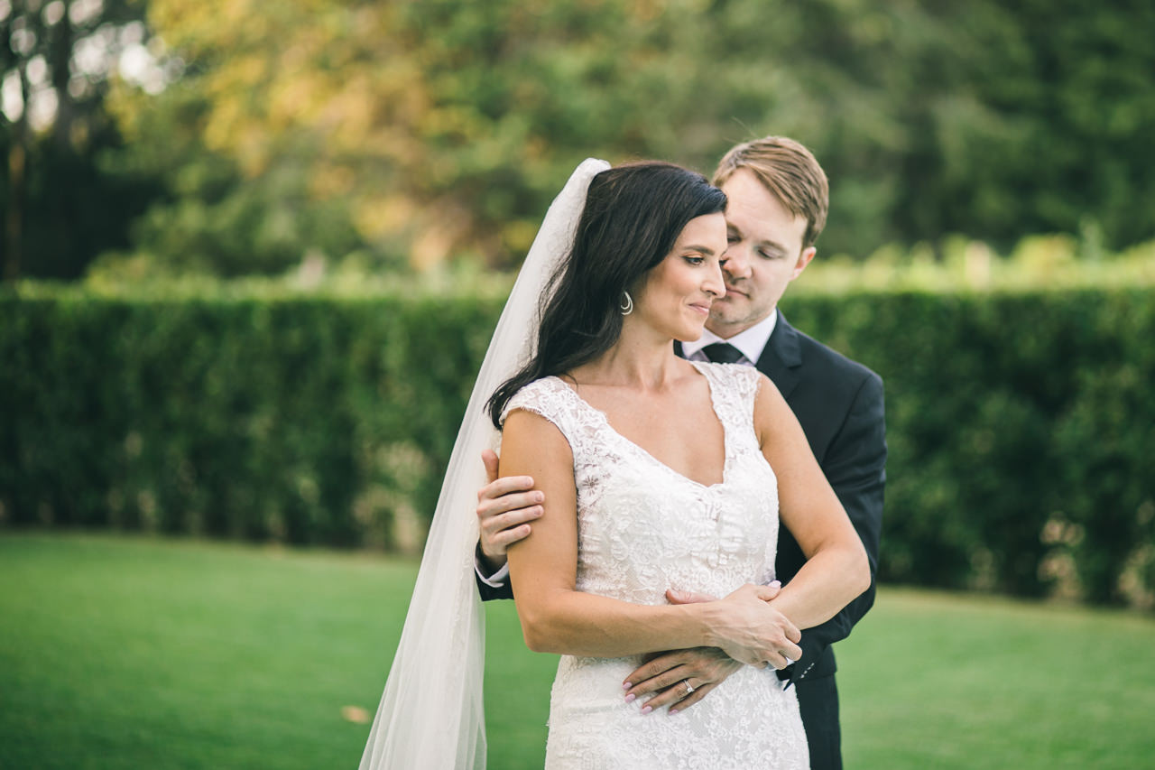 Wedding at Chateau Estoublon Sebastien CABANES French wedding photographer photographe de mariage en provence